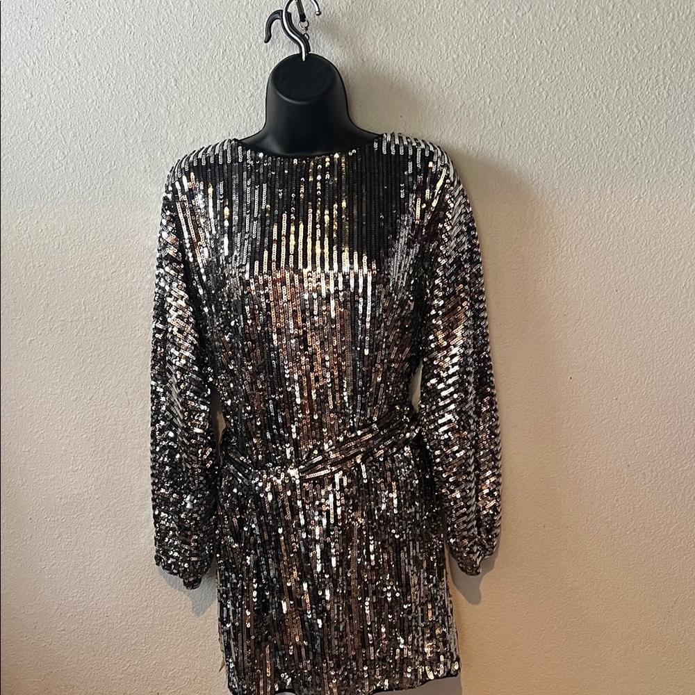 Fashion Nova Black Long Sleeve Dress - Sleek Solid Black - Picture 4 of 16
